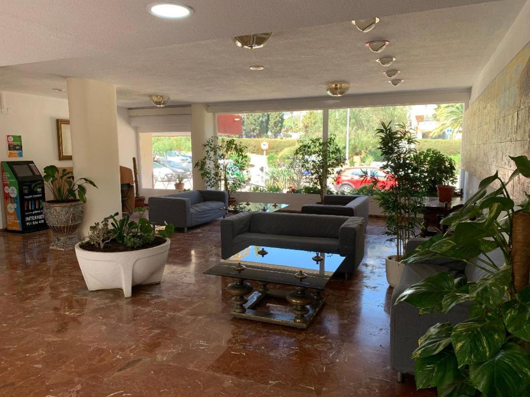 Lemon Tree Apartment ベナルマデナ エクステリア 写真
